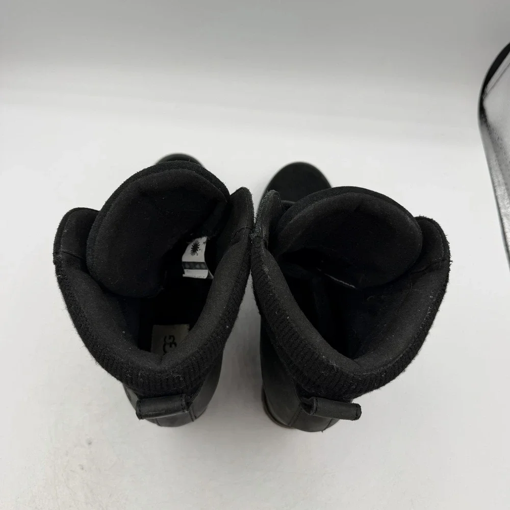 UGG Kriston Mole‎ Wedge Boots Womens Sz 8.5 Black Leather Waterproof 1108629